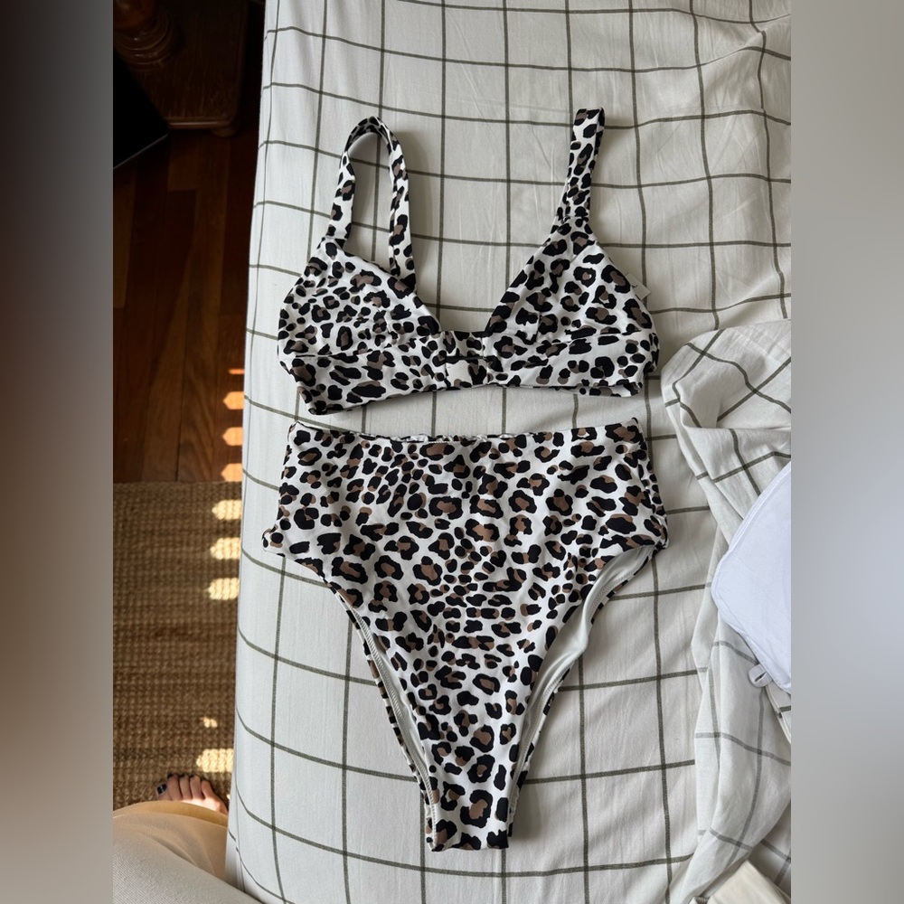 • Vitamin A Leopard Bikini •